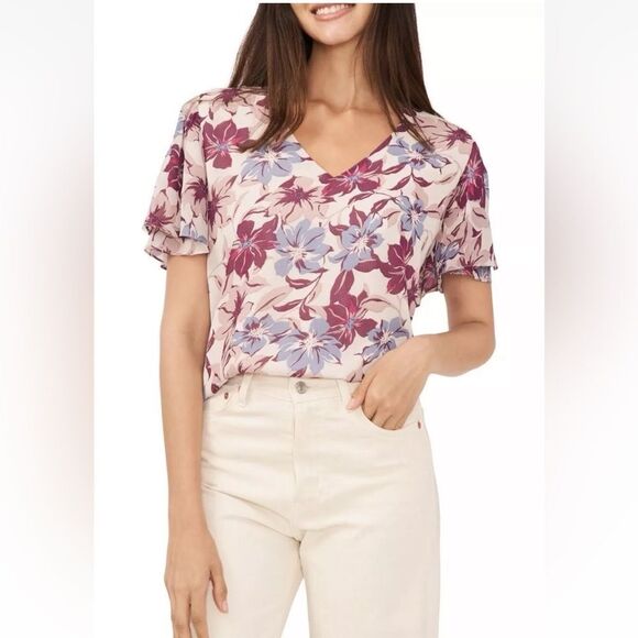 Vince Camuto Floral Print V-Neck Blouse in Sea Breeze, Size Small - Picture 1 of 13